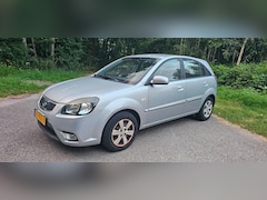 Kia Rio - 1.4 X airco 5drs
