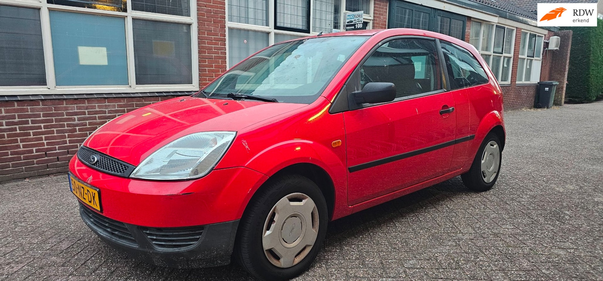 Ford Fiesta - 1.3 Style lage kms apk - AutoWereld.nl