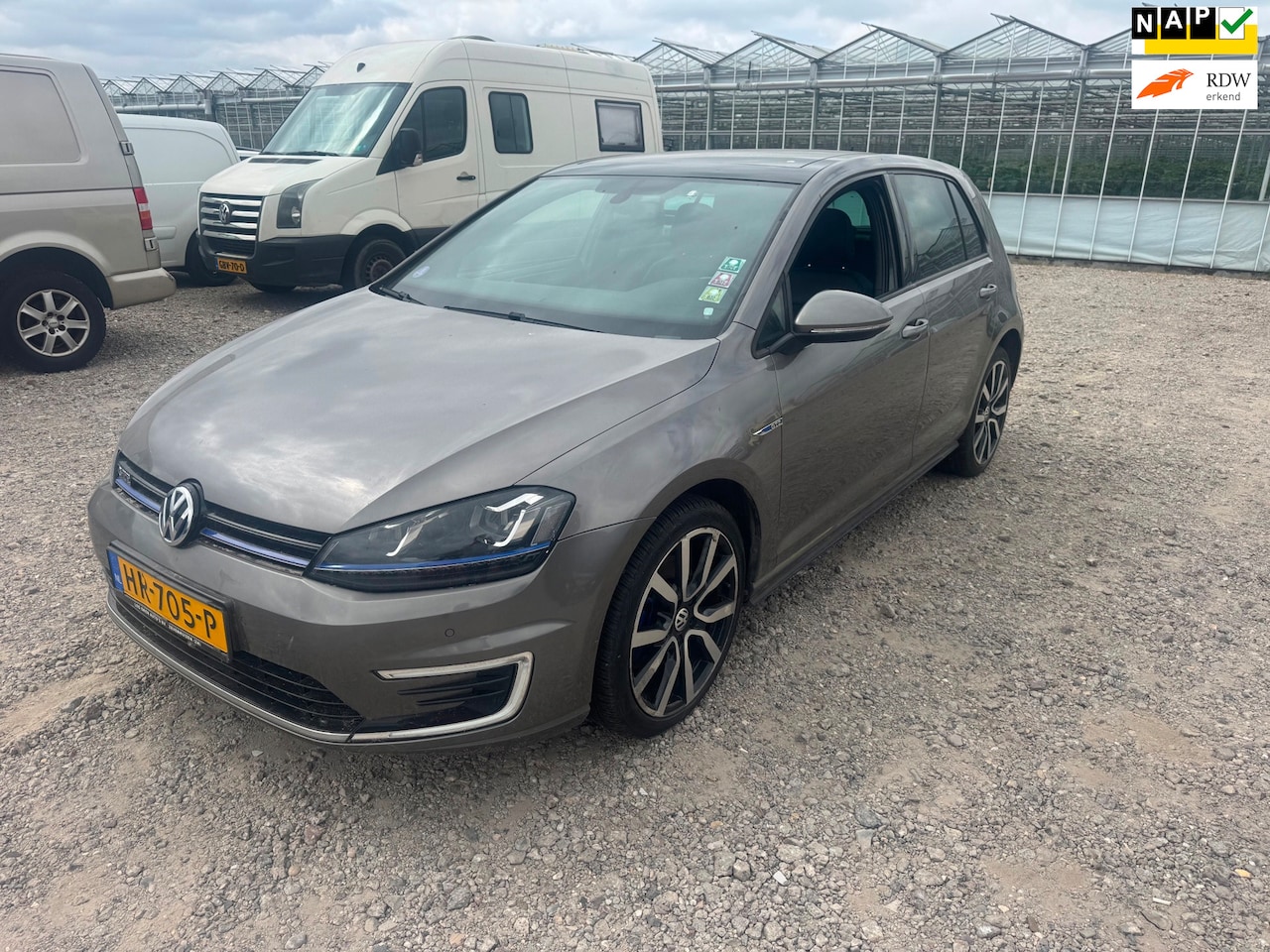 Volkswagen Golf - | 2015 | 1.4 TSI GTE | Automaat | Export en Handel - AutoWereld.nl