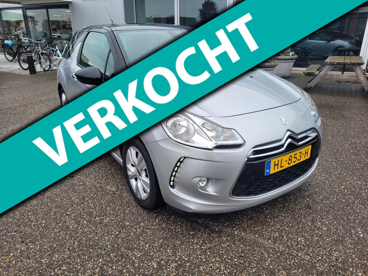 DS 3 - 1.2 PureTech So Chic 1.2 PureTech So Chic - AutoWereld.nl