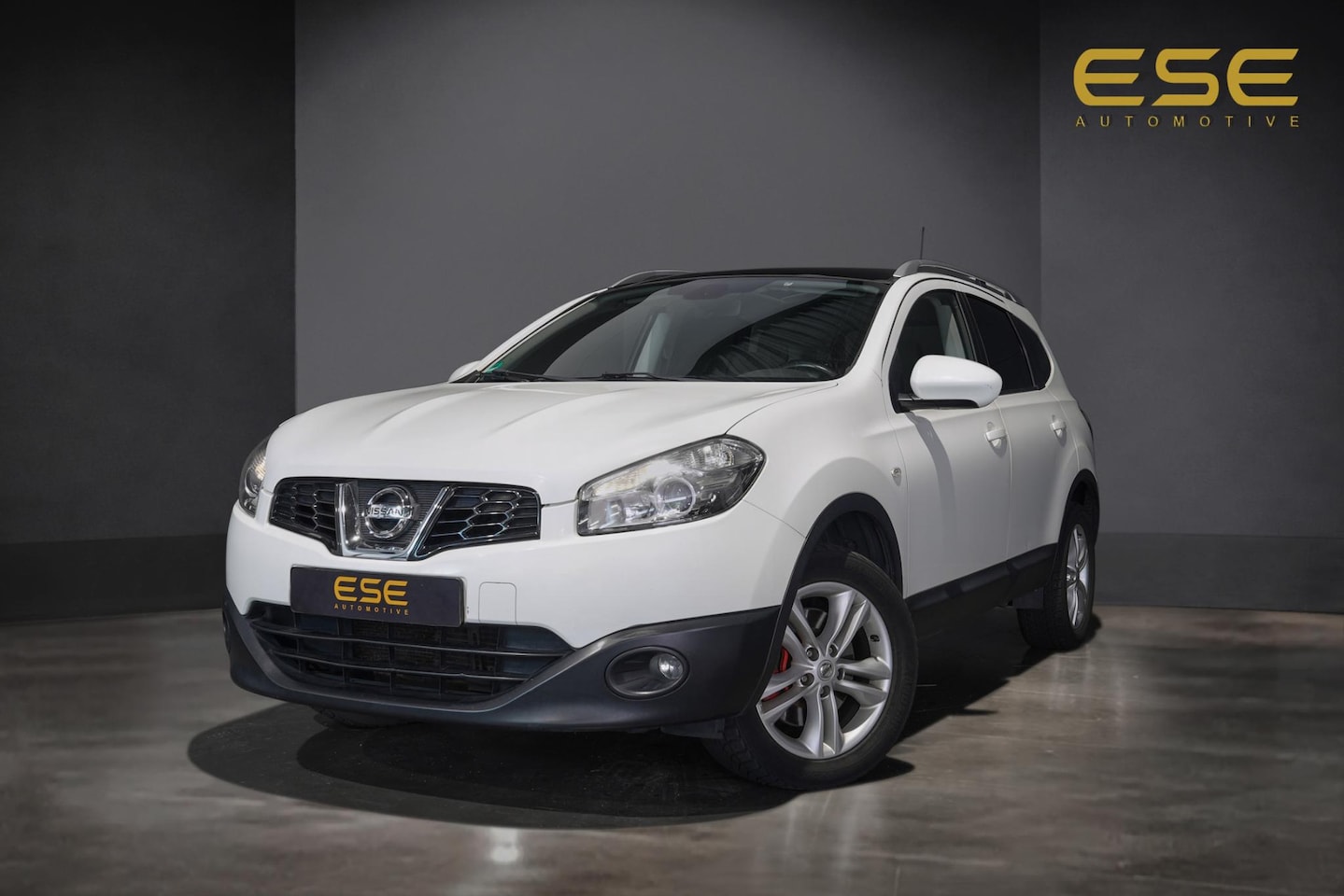 Nissan Qashqai+2 - 2.0 Optima 4WD | 7 Persoons | Pano | Automaat | Navigatie | Trekhaak - AutoWereld.nl