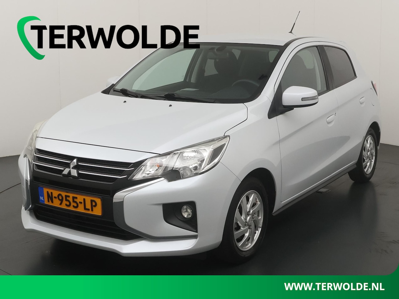 Mitsubishi Space Star - 1.2 Nova | Navigatie | Climate Control | Stoelverw. | - AutoWereld.nl