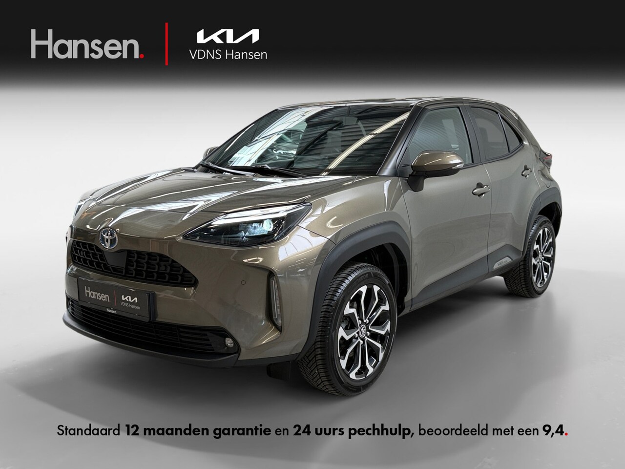 Toyota Yaris Cross - 1.5 Hybrid Dynamic I Trekhaak I CarPlay I Adaptive I Camera I Stoel- en stuurverwarming I - AutoWereld.nl