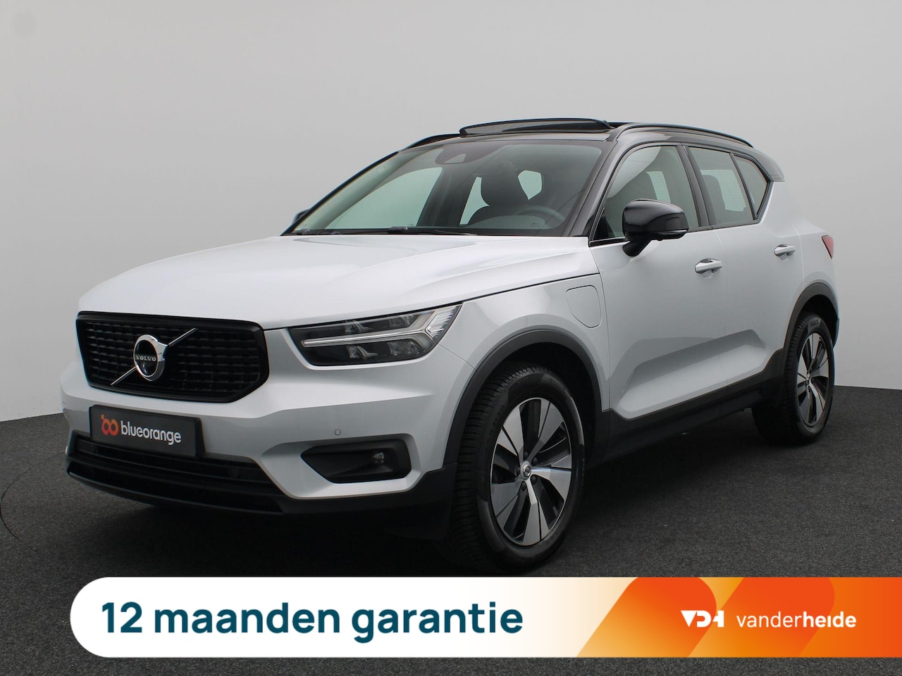Volvo XC40 - 1.5 T4 Recharge R-Design Expression 211 PK Panoramadak, Harman Kardon, 360 Camera, Elektri - AutoWereld.nl