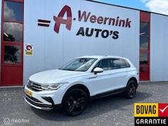 Volkswagen Tiguan - 1.5 TSI Elegance Camera Trekhaak wegklapbaar Elec. a. klep
