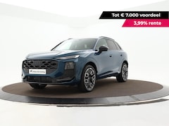 Audi Q3 - 1.5 200kW e-hybrid S edition 272 PK · Glazen panoramadak · Tech Pro · MMI experience pro