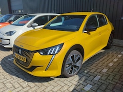 Peugeot e-208 - EV GT 350 50 kWh 136pk | Navigatie | Parkeersensoren | 93% SOH |LED | VERWACHT |
