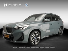 BMW iX1 - xDrive30 | M-Sportpakket | LED | Leder | Navigatie | Schuifdak | Stoelverwarming | DAB | A