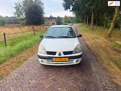 Renault Clio - 1.2-16V Authentique Basis