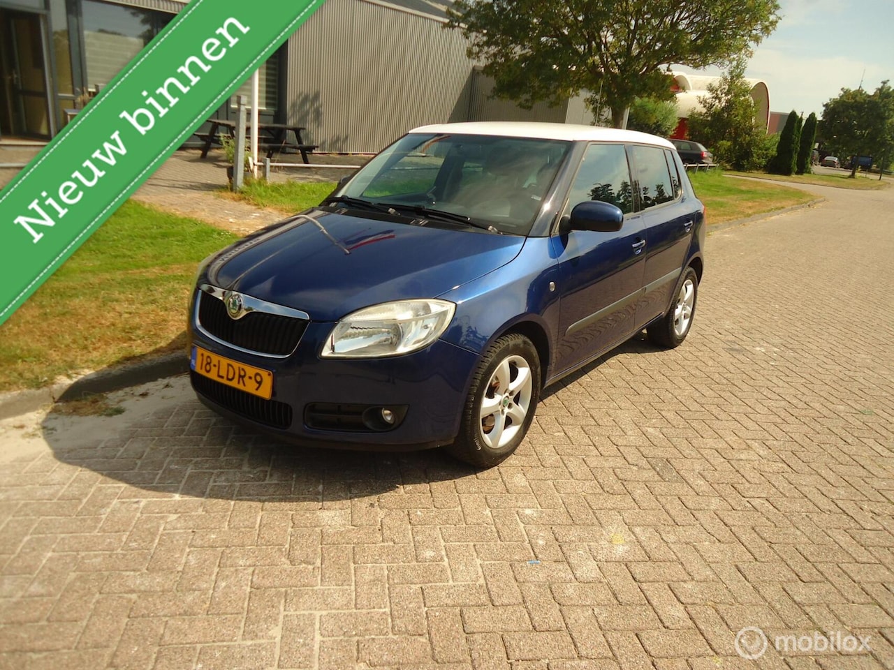 Skoda Fabia - 1.4-16V Ambition Business Line 1.4-16V Ambition Business Line - AutoWereld.nl