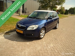 Skoda Fabia - 1.4-16V Ambition Business Line