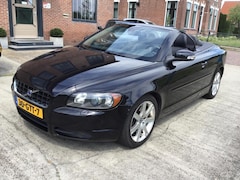 Volvo C70 Convertible - 2.4 D5 180 pk Summum nw apk