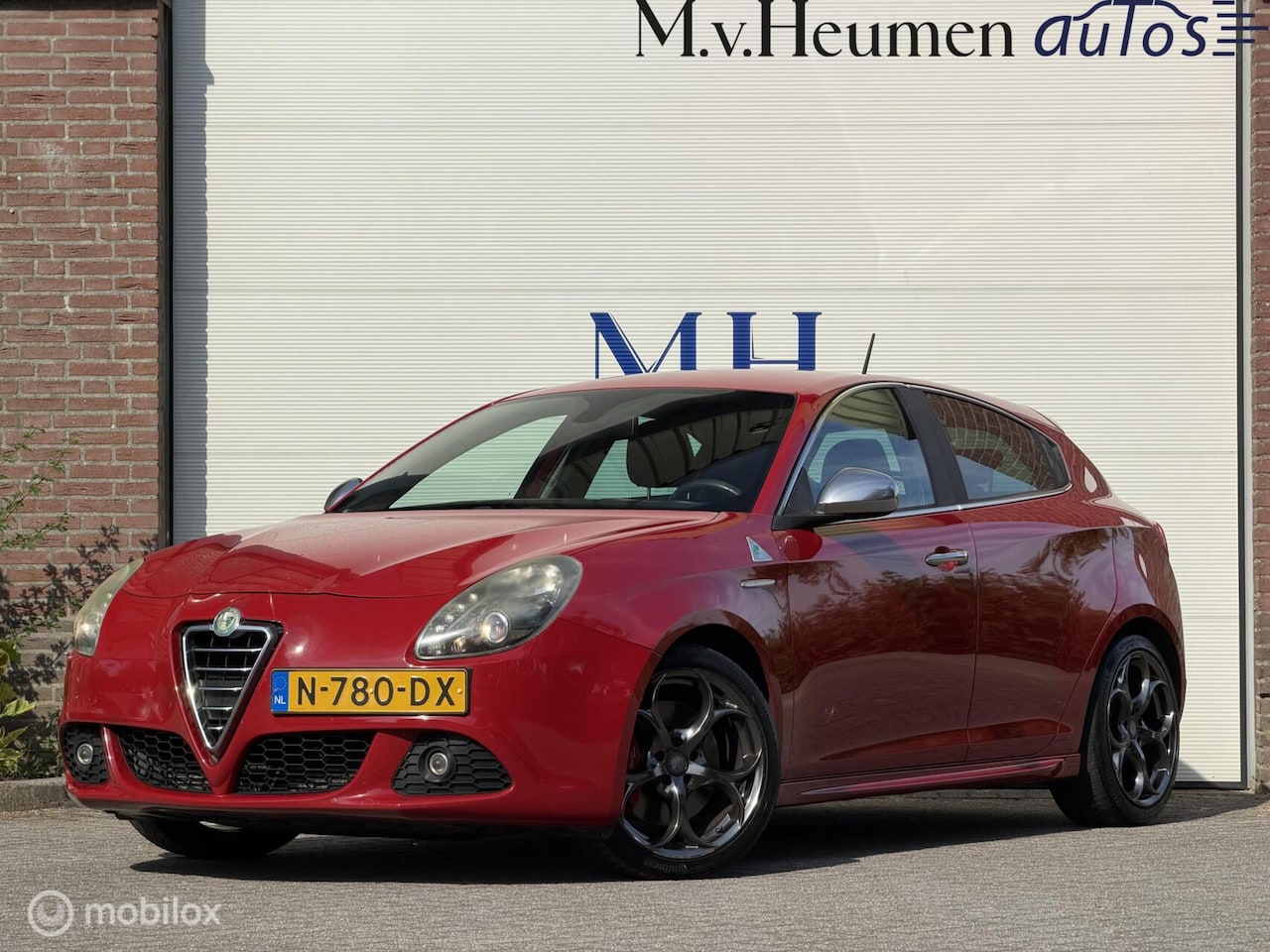 Alfa Romeo Giulietta - 1.7 TBi Quadrifoglio Verde 236PK Climate Cruise Sportuitlaat - AutoWereld.nl