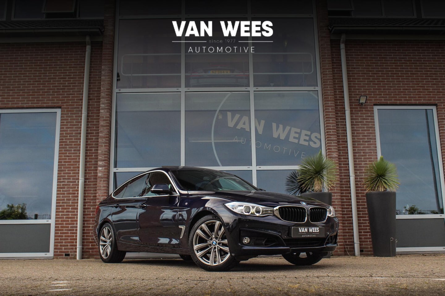BMW 3-serie Gran Turismo - 320i High Executive | Sport Line | NL auto | Keyless entry | Panoramadak | Xenon | HiFi au - AutoWereld.nl