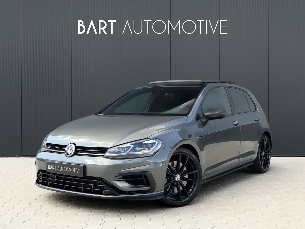 Volkswagen Golf - 2.0 TSI 4Motion R 301PK Performance|Akra|Camera|Pano - AutoWereld.nl