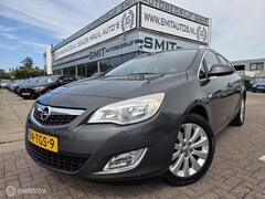 Opel Astra Sports Tourer - 1.4 Cosmo Ecc/CC/Trekhaak/NLAuto