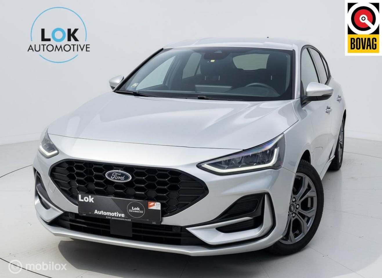 Ford Focus - 1.0 EcoBoost Hybrid ST Line CAMERA|AUTOMAAT|LED| - AutoWereld.nl