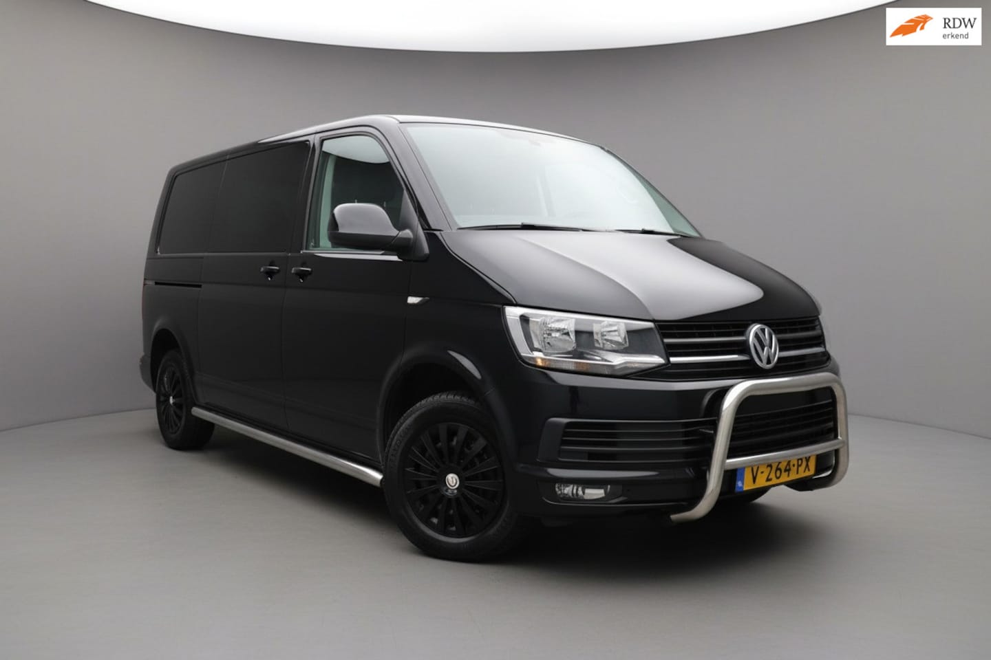 Volkswagen Transporter - 2.0 TDI L2H3 Highline 150 pk| NAVI| Camera| Zwaaibalk| Flitsers| DSG - AutoWereld.nl