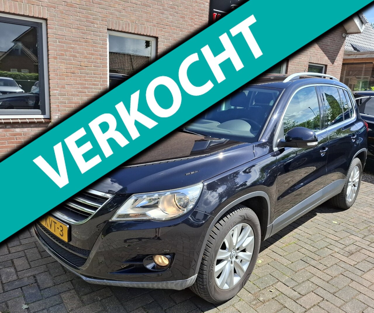 Volkswagen Tiguan - 1.4 TSI Sport&Style 4Motion. Distributieketting(set) vervangen. 2de eigenaar. O.a. airco, - AutoWereld.nl