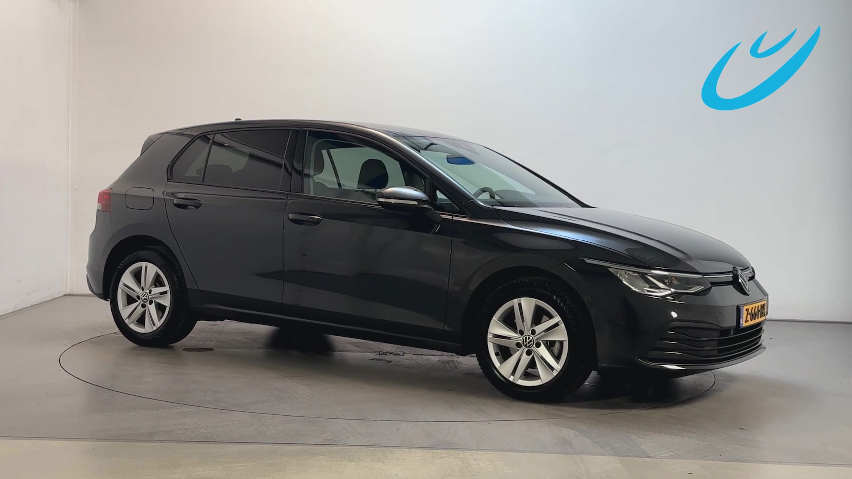 Volkswagen Golf - 1.0 TSI 110pk Life Sfeerverlichting Virtual Cockpit Navigatie DAB+ - AutoWereld.nl