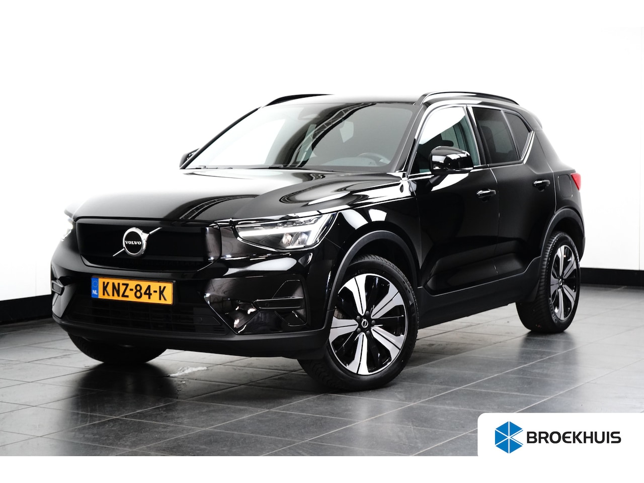 Volvo XC40 - Recharge Plus | Achteruitrijcamera | Navigaite | App connect | SToel/stuurverwarming | Par - AutoWereld.nl