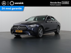 Mercedes-Benz E-klasse - 300 e Exclusive Line | Trekhaak | Panoramadak | Widescreen | Stoelverwarming | AMG exterie