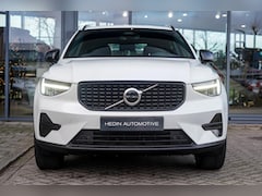 Volvo XC40 - 2.0 B4 Plus Dark | 2.000 kg trekgewicht| ALL Season banden | Adaptieve Cruise Control | Pi