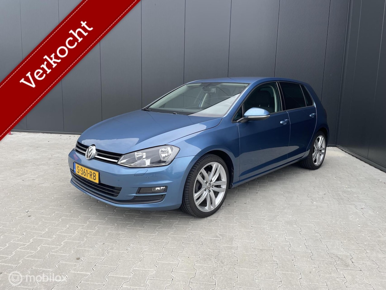 Volkswagen Golf - 1.2 TSI Easyline / AIRCO / Trekhaak - AutoWereld.nl