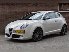 Alfa Romeo MiTo - 1.4 T Quadrifoglio Verde '10 Navi Clima Leder Cruise Inruil mogelijk
