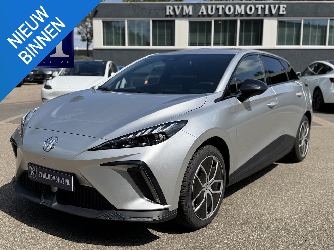 MG MG4 Electric - Luxury 64 kWh |360 CAMERA| 7 JAAR MG GARANTIE T/M 02-2031| ELEK. STOEL| DODE HOEK SENSOR| - AutoWereld.nl