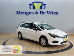 Opel Astra Sports Tourer - 1.2 Edition Airco | Trekhaak | Cruise Control | Apple Carplay | Camera | Isofix | DAB | NA