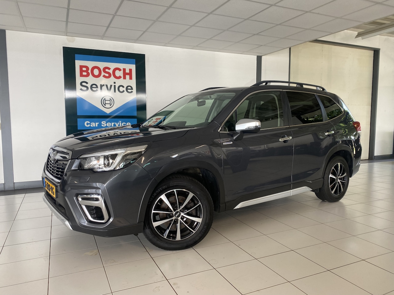 Subaru Forester - 2.0i e-BOXER Luxury Trekhaak / Winterwielen / vol opties - AutoWereld.nl