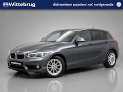 BMW 1-serie - 118i Executive / Navigatie / Climate controle / Parkeersensoren achter / Lichtmetaal 16 in