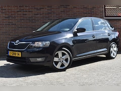 Skoda Rapid Spaceback - 1.2 TSI Greentech Style Edition '15 Pano Airco Navi Cruise
