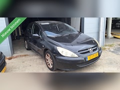 Peugeot 307 - 1.6-16V Gentry