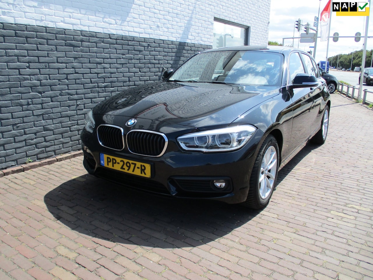 BMW 1-serie - 118i Executive 118i Executive - AutoWereld.nl