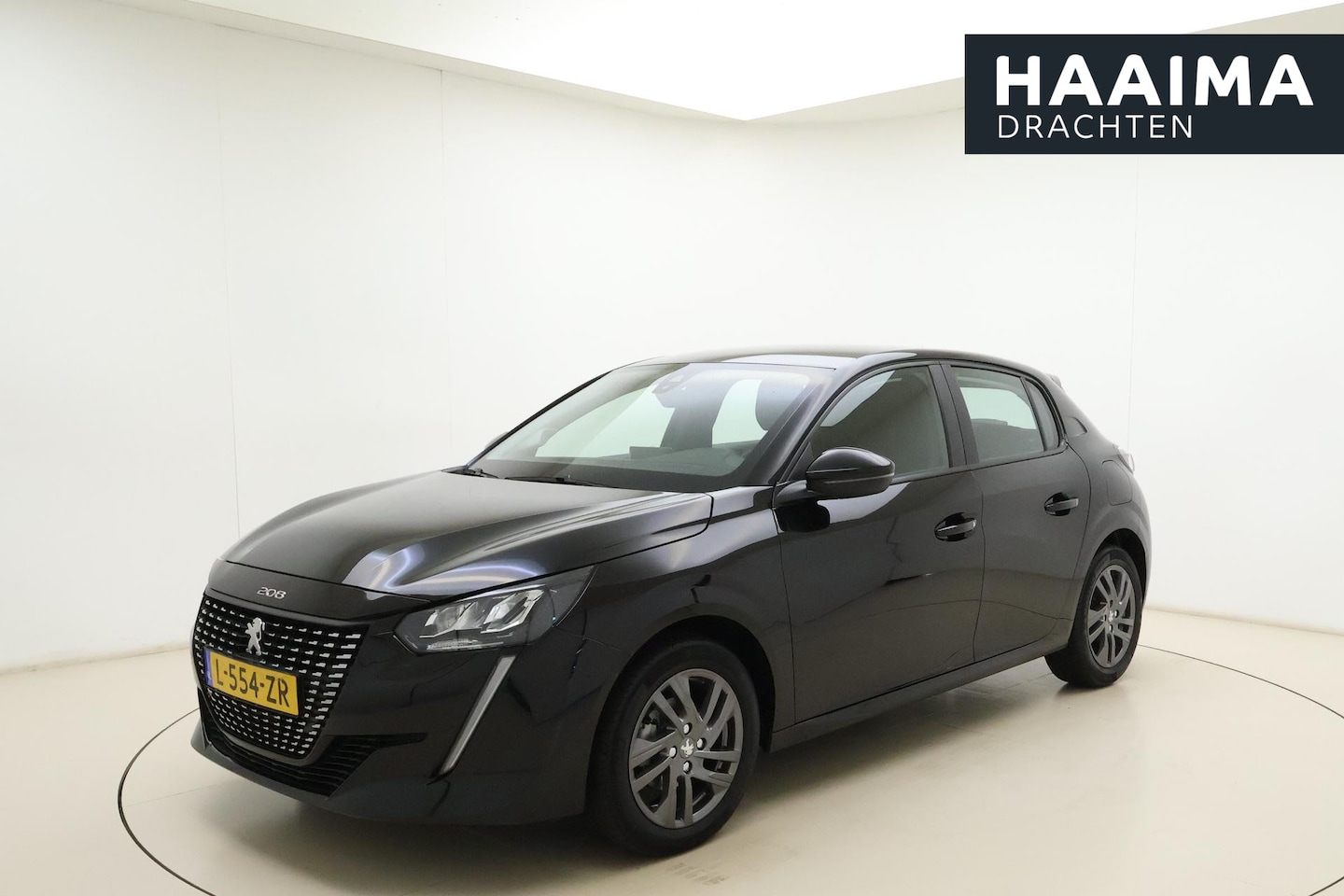 Peugeot 208 - 1.2 Active Pack 75PK | Navigatie | LED koplampen | DAB+ | Airco | Parkeersensoren achter | - AutoWereld.nl