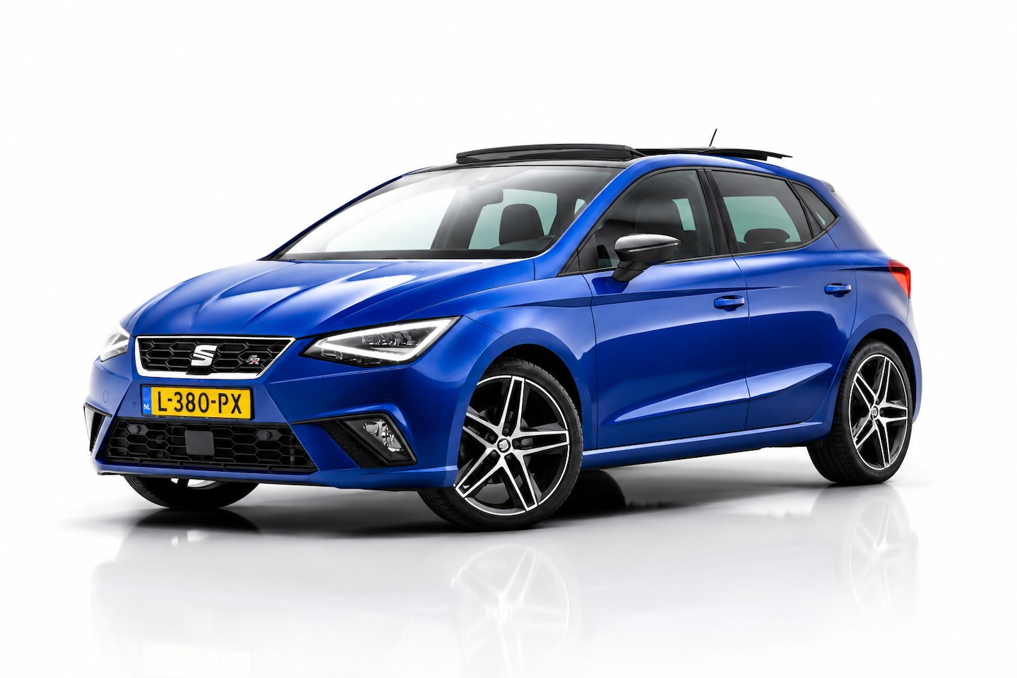 SEAT Ibiza - 1.0 TSI FR Business Intense Plus | STOELVERWARMING | ADAPT. CRUISE CONTROLE | BEATS | CAME - AutoWereld.nl
