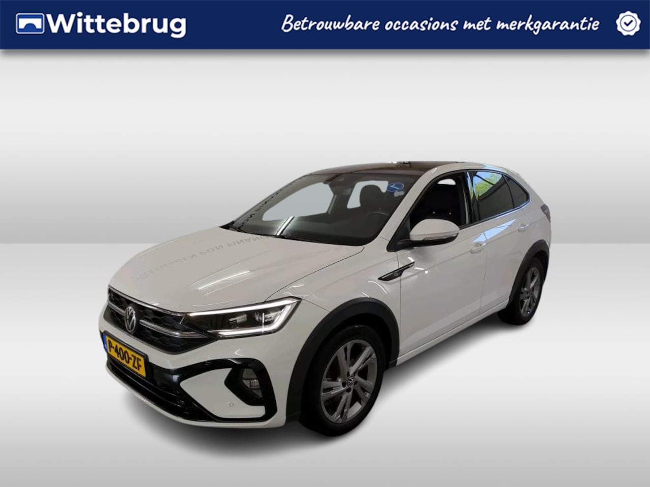 Volkswagen Taigo - 1.0 TSI R-Line / AUTOMAAT/ PANO/ ACC/ PARK.SENSOREN V+A/ APP-CONNECT/ DIGITAL DASH/ NAVI/ - AutoWereld.nl