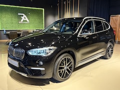 BMW X1 - sDrive 1.8i Exe Aut Navi|LED|Cruis|PDC|Camera Zwart