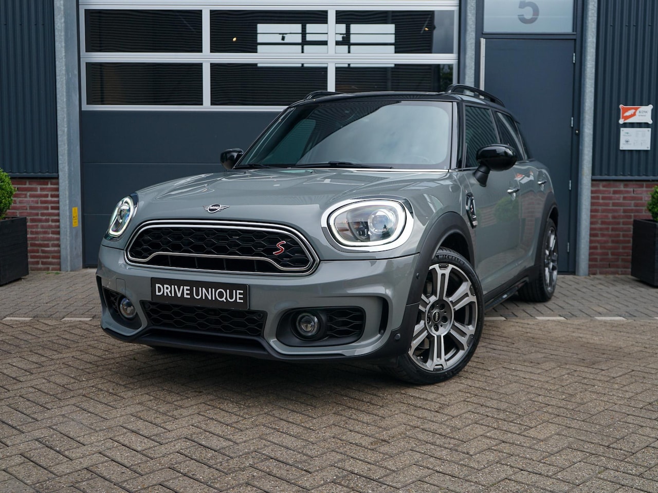 MINI Countryman - 2.0 Cooper S Pepper - AutoWereld.nl