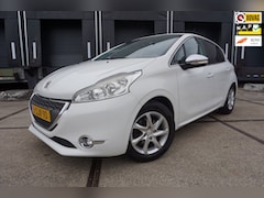 Peugeot 208 - 1.2 VTi Allure