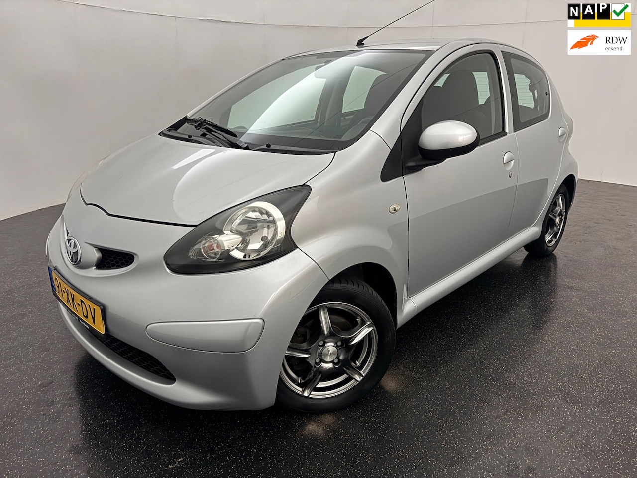 Toyota Aygo - 1.0-12V + Airco - AutoWereld.nl