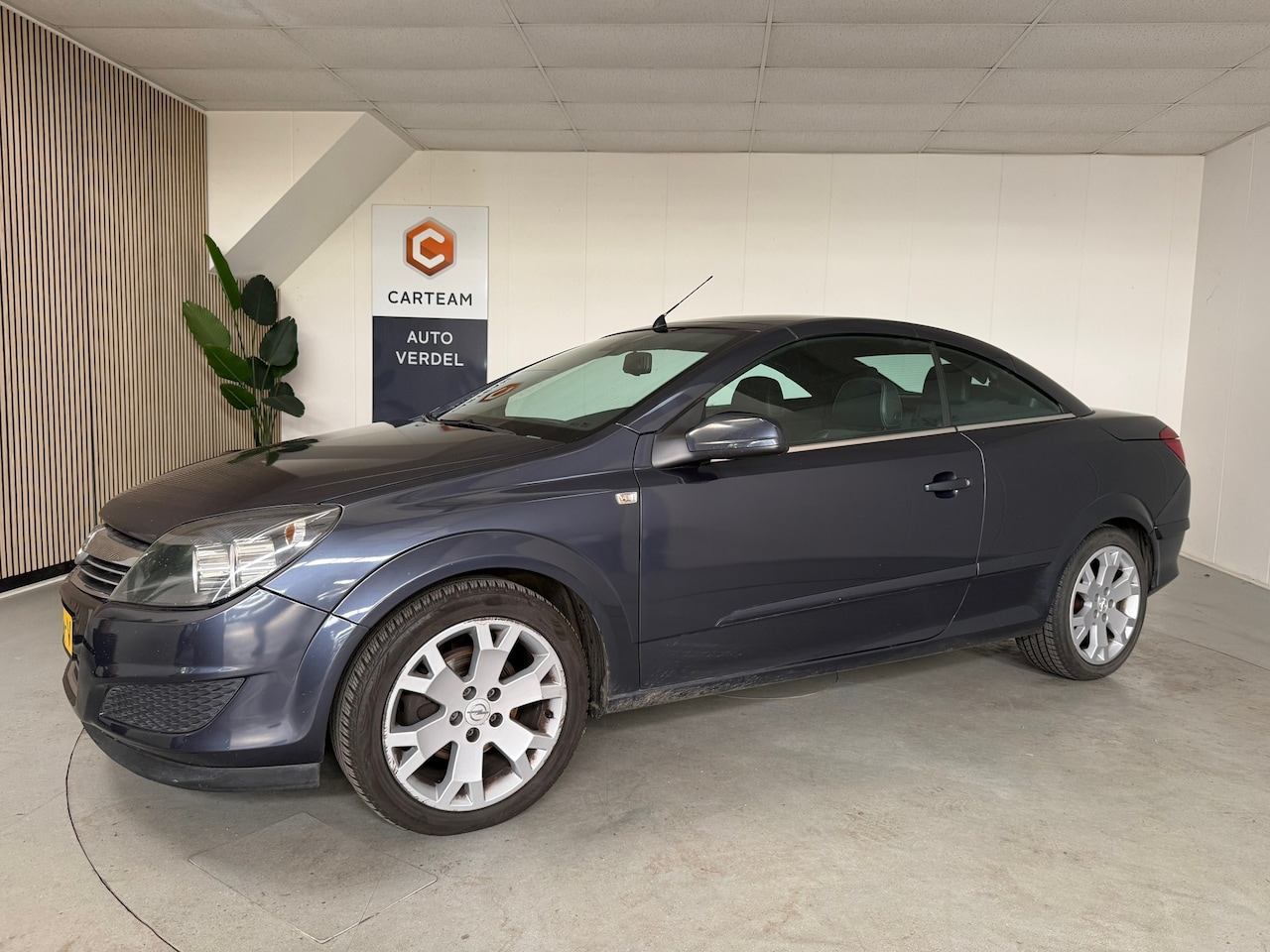 Opel Astra TwinTop - 1.8 Enjoy Airco, LMV, Trekhaak DAK WERKT NIET !! Coupe Rijdt echt top - AutoWereld.nl