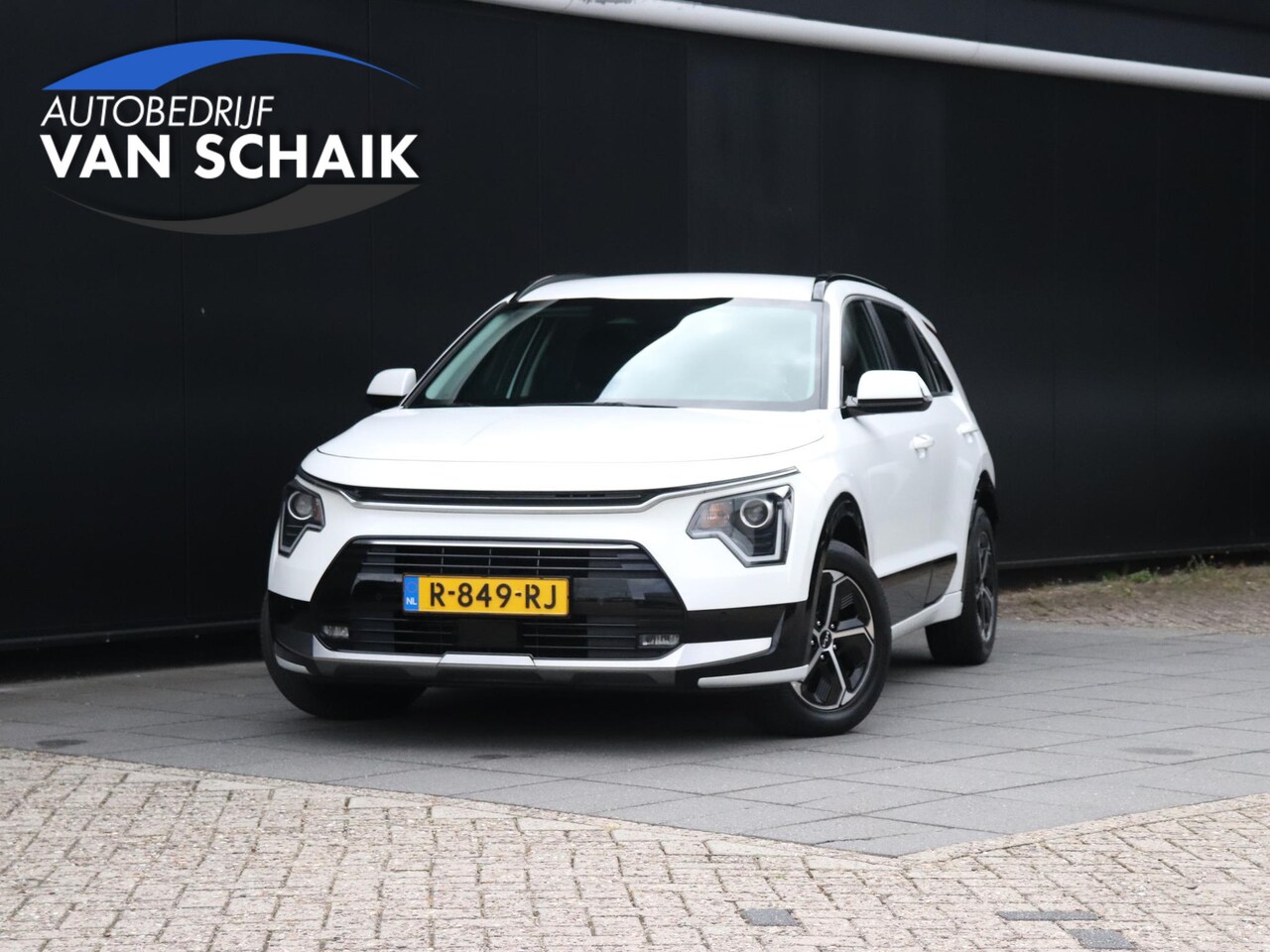 Kia Niro - 1.6 GDi Hybrid ExecutiveLine | LEDER | CAMERA | NAVI | ADAPT. CRUISE | APPLE CARPLAY | - AutoWereld.nl