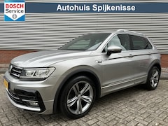 Volkswagen Tiguan - 1.5 TSI Comfortline Business | R-Line | Trekhaak | Leder bekleding | Carplay | LED |