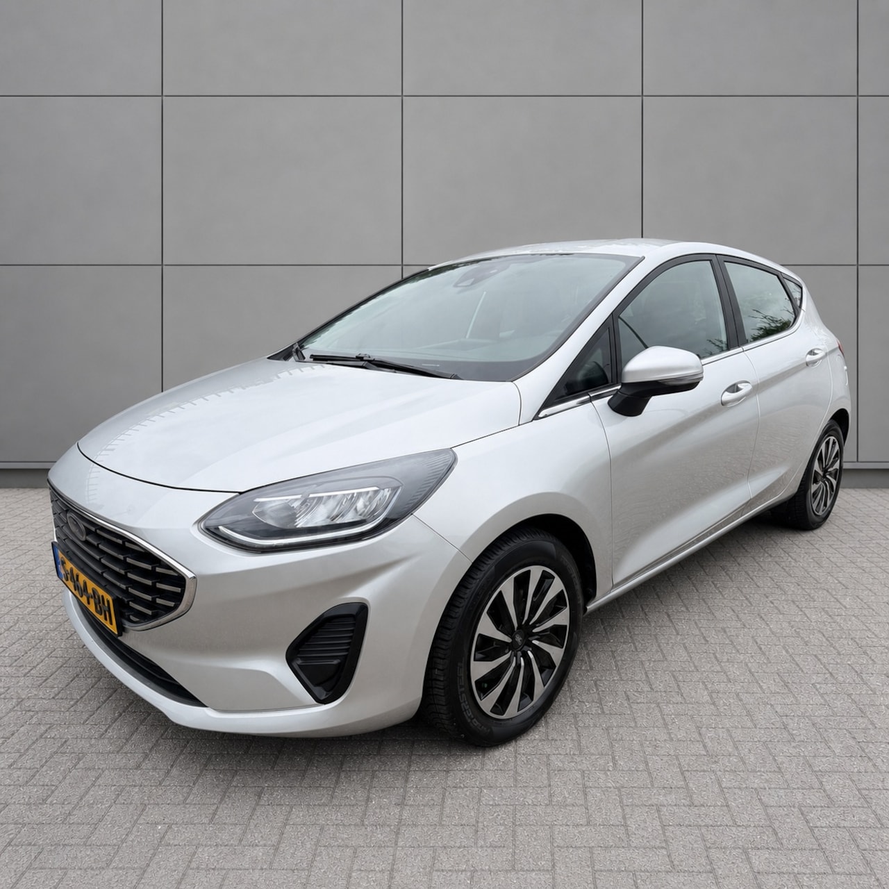 Ford Fiesta - 1.0 EcoBoost Titanium Carplay/Cruise/Navigatie/LED/PDC - AutoWereld.nl