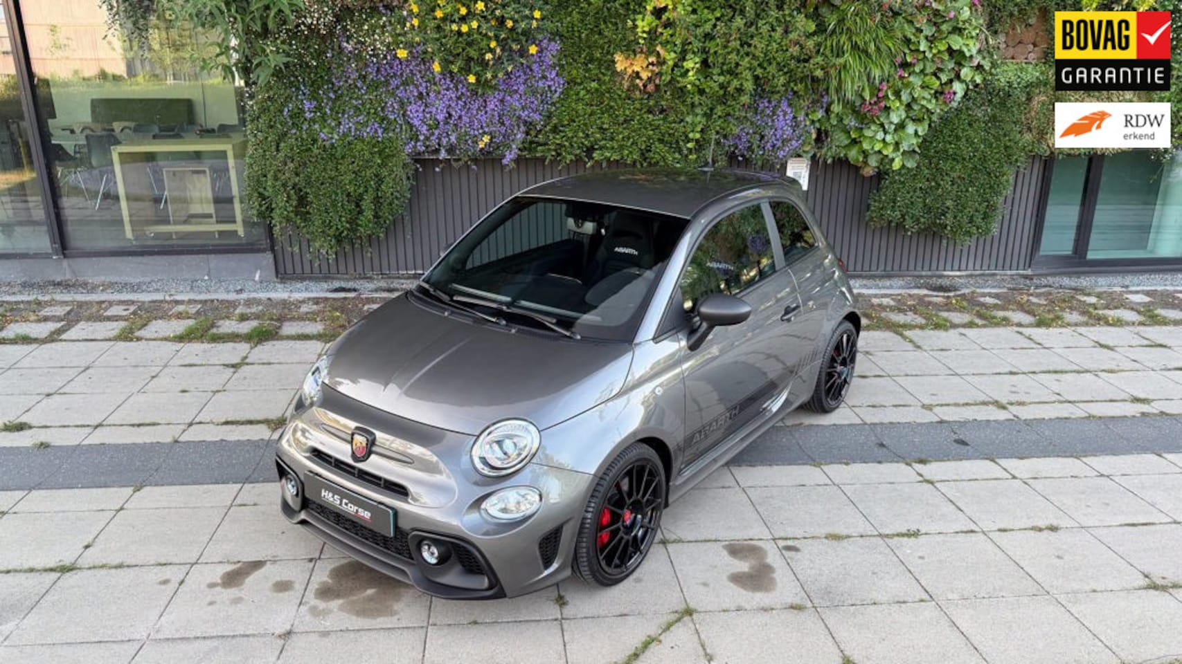 Abarth 695 - 1.4 T-Jet Competizione 2022 - AutoWereld.nl