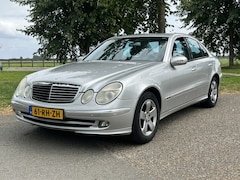 Mercedes-Benz E-klasse - 240 Avantgarde Compleet Dealer onderh * Zeer netjes