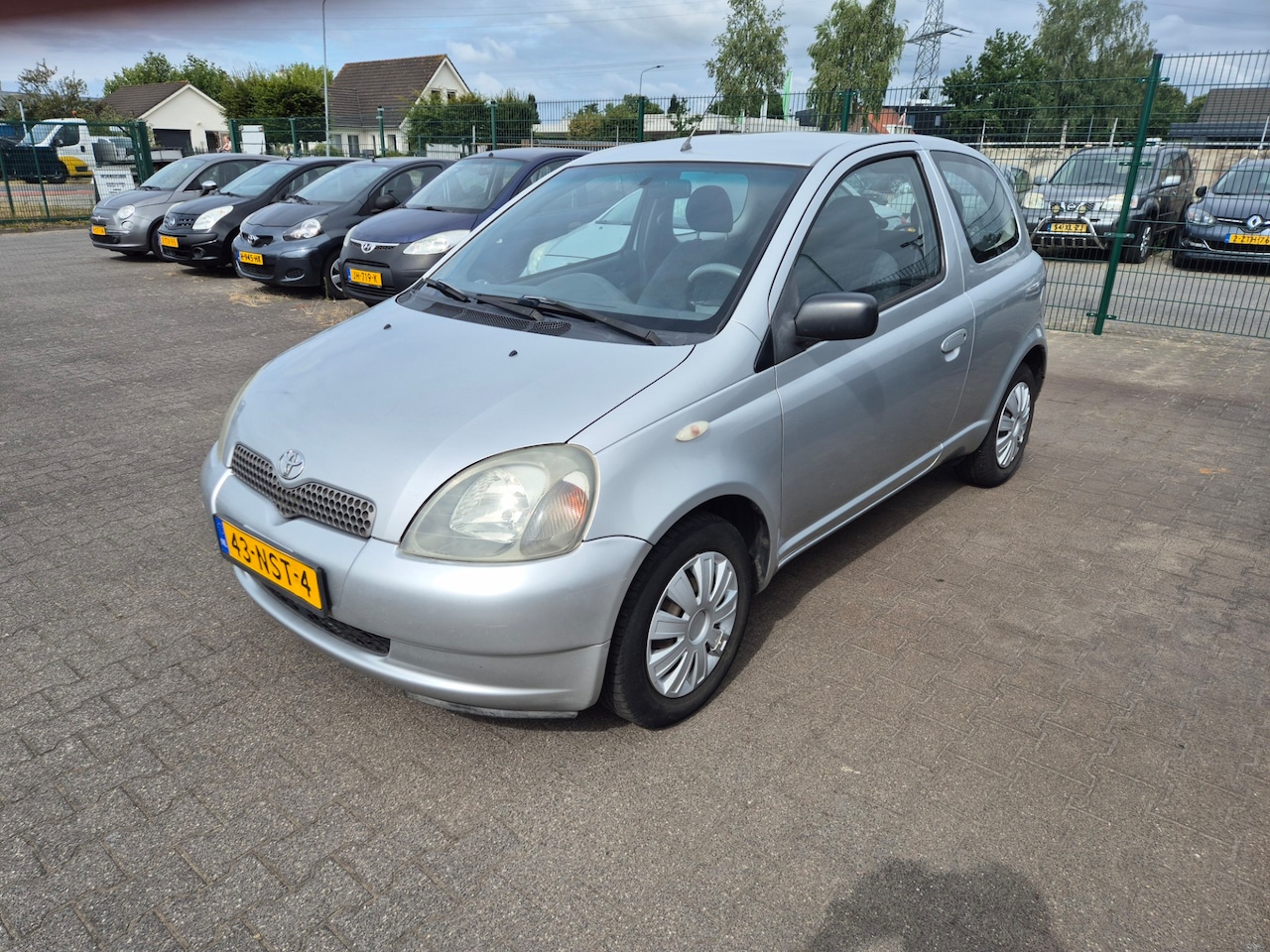 Toyota Yaris - Toyota Yaris 1.0-16V VVT-i - AutoWereld.nl